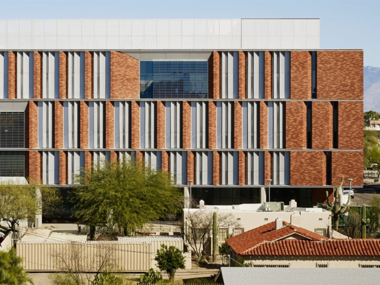 生物实验室建筑设计规范资料下载-美国亚利桑那大学生物科学研究实验室