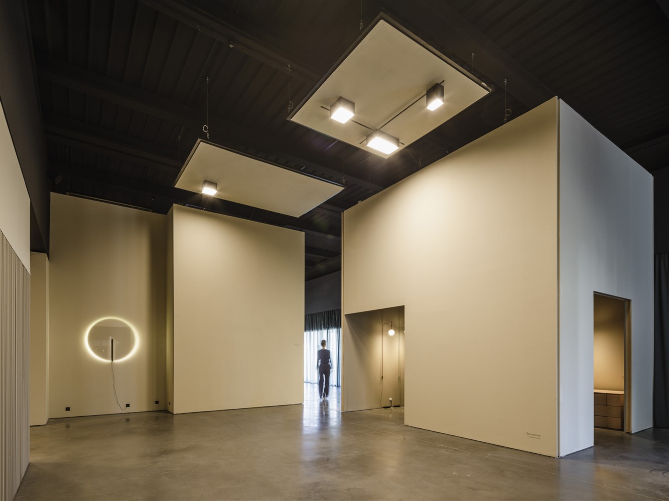 参观机械设计陈列室