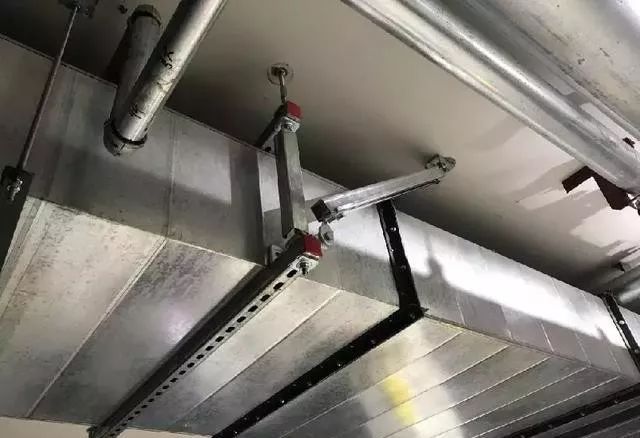 钢结构管道支吊架图集资料下载-机电管道系统为何要强制配套“抗震支吊架”？