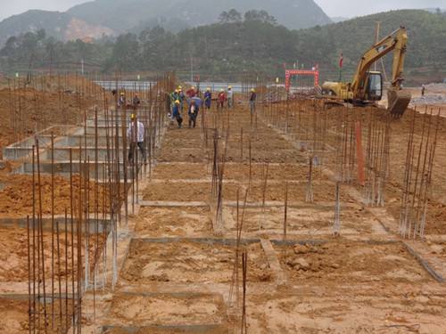 商住楼土方开挖回填资料下载-土方回填工程监理日志