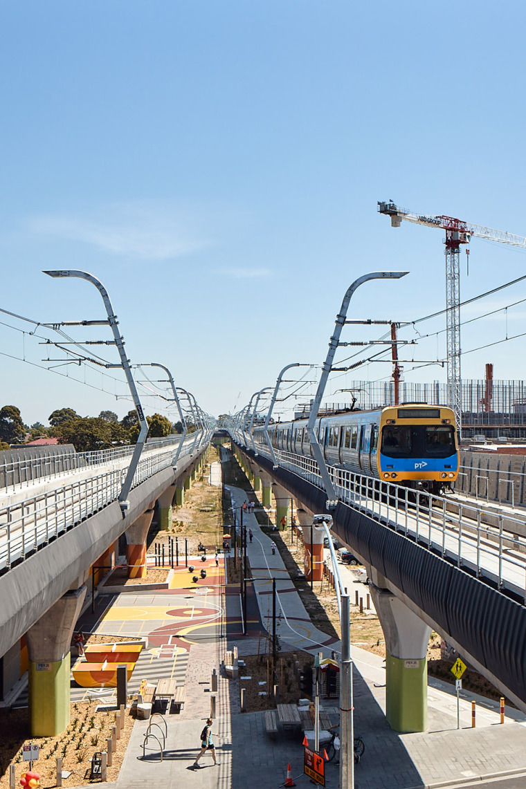 墨尔本SKY-RAIL社区活动公园-024-SKYRAIL-COMMUNITY-NODES-by-March-Studio