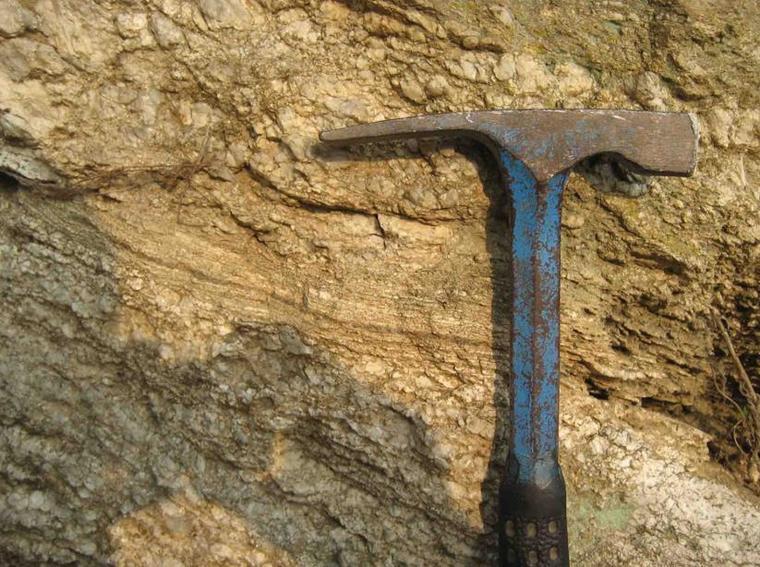 黑云斜长片麻岩风化外貌