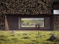 [设计邦·场]一座被木头环绕的乡村房屋