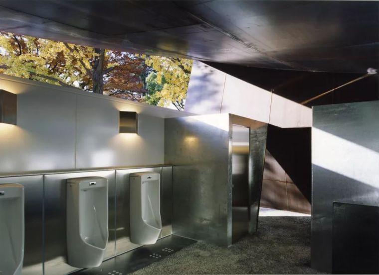 日本设计师亲自操刀，公厕也能成为艺术空间_24