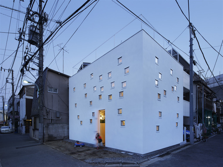 日本镂空小方块房子资料下载-日本镂空小方块房子
