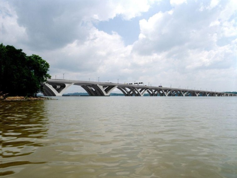 5m宽T梁桥资料下载-板桥与T梁桥的构造特点