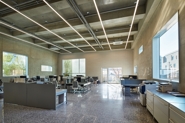 韩国plate-au办公楼