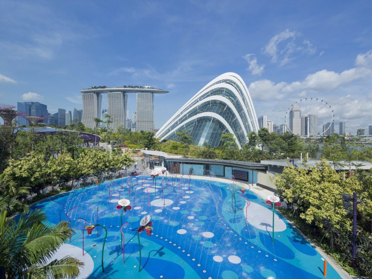 儿童游乐设施攀爬资料下载-新加坡新远东组织儿童花园