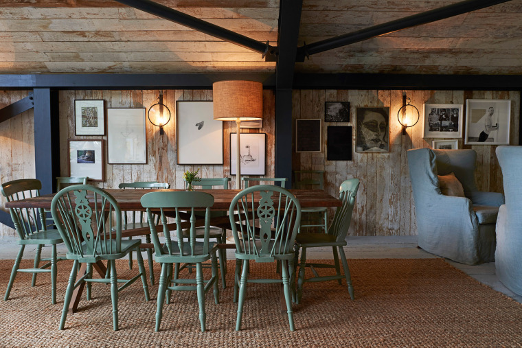 英国牛津郡Soho农庄-007-NEW-SOHO-FARMHOUSE-IN-OXFORDSHIRE-by-SOHO-HOUSE-DESIGN-TEAM-MICHAELIS-BOYD