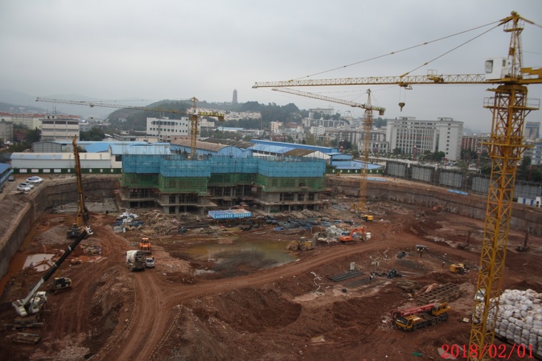 多层结构建筑全套资料下载-四层框架结构办公建筑全套图纸