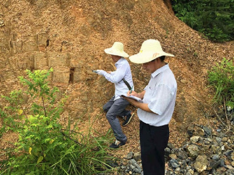 工程地质勘察软件资料下载-建筑工程地质勘察报告（25页，清楚明了）