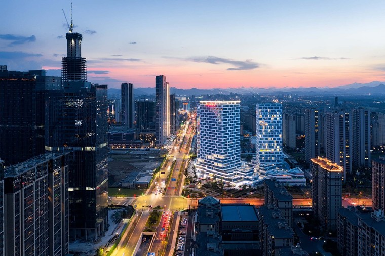 杭州未来科技城万通中心-CLOU Architects-商业建筑案例-筑龙建筑设计论坛