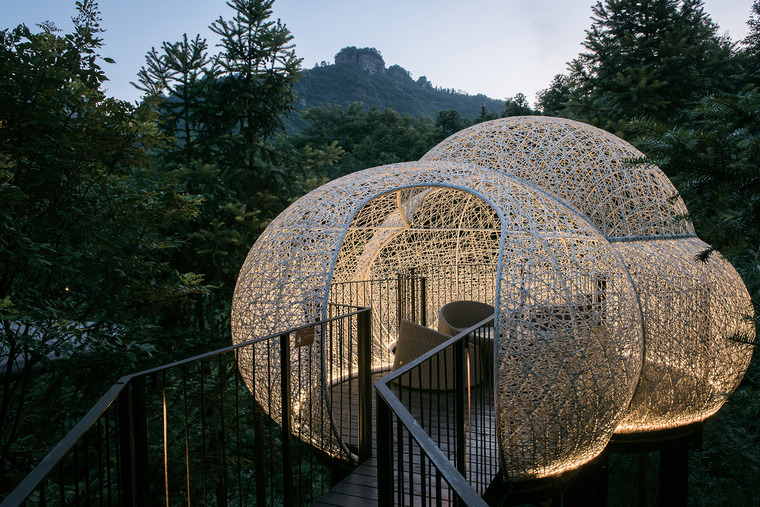 齐云山树屋世界-037-qiyun-mountain-tree-house-china-by-chongqing-wisto-landscape-design-co-ltd-shanghai-atelier-design-continuum-shanghai-jund-architects-co-ltd-anhui-xiangyuan-freedom-home-holiday-camp-manage