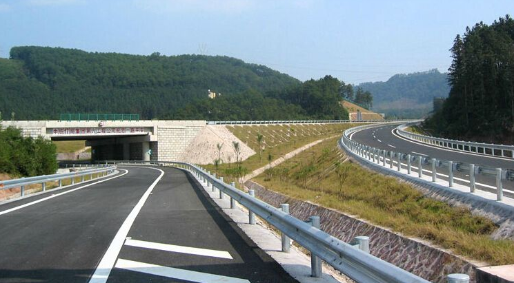 市政道路景观工程监理规划资料下载-市政道路桥梁及排水工程监理规划