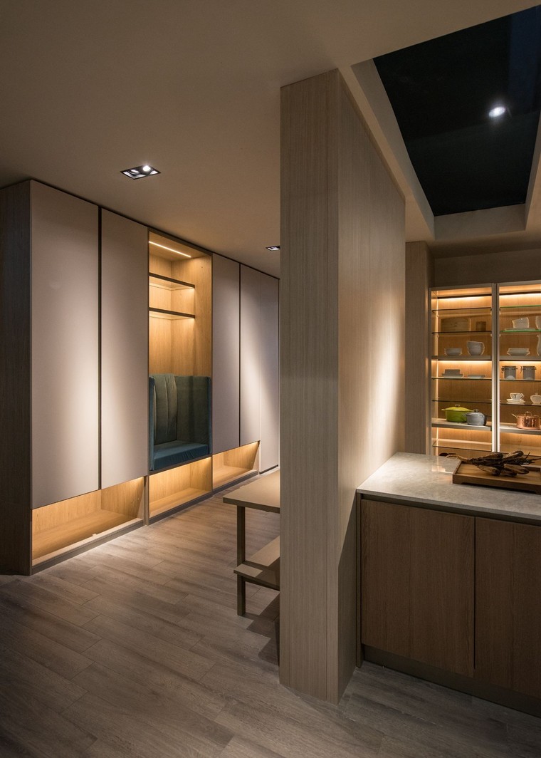 充满简约质朴的展厅空间-商业展示空间设计案例-筑龙室内设计论坛