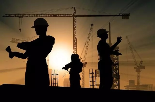 建设工程施工现场管理条例资料下载-安全总监直言施工现场安全管理问题