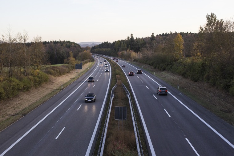 高速公路工程计量技术规范资料下载-高速公路桥梁伸缩缝维修、更换施工招标文件