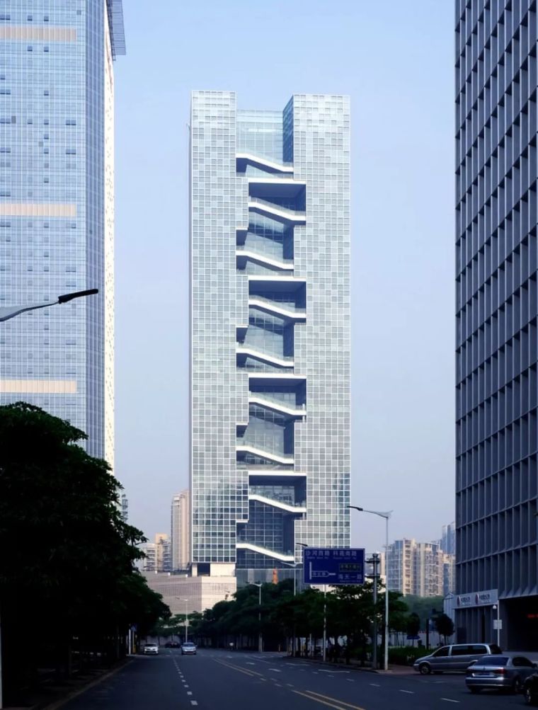 建筑国际大厦资料下载-百度全新的办公楼——深圳·百度国际大厦