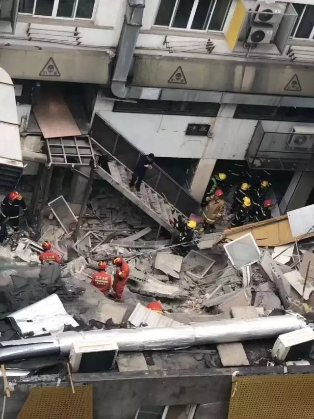 作业平台坍塌资料下载-坍塌如此频繁，如何防止？