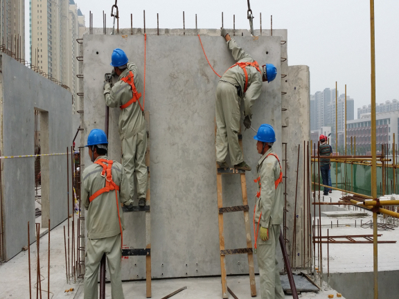 浅谈山东省装配式建筑发展过程及重点-预制剪力墙的安装