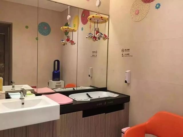 [分享]购物中心不设母婴室将受罚,如何设计辣妈更