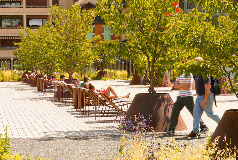 法国安纳西Paul Grimault休闲广场-005-urban-space-of-esplanade-paul-grimault-at-annecy-by-agence-aps