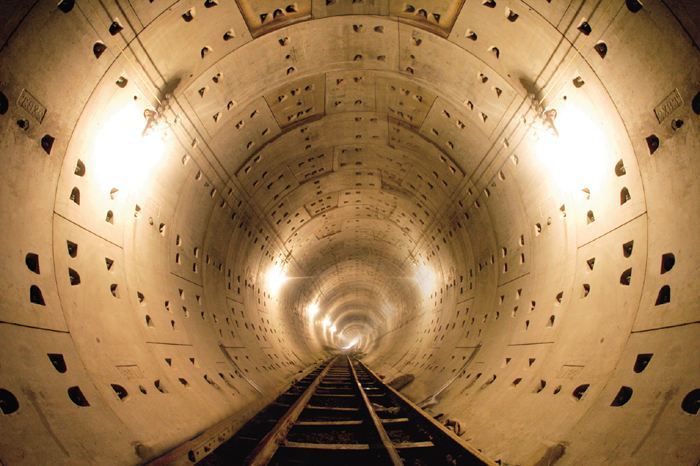 渗水暗沟施工工艺资料下载-隧道工程标准化施工工艺工法（135页）