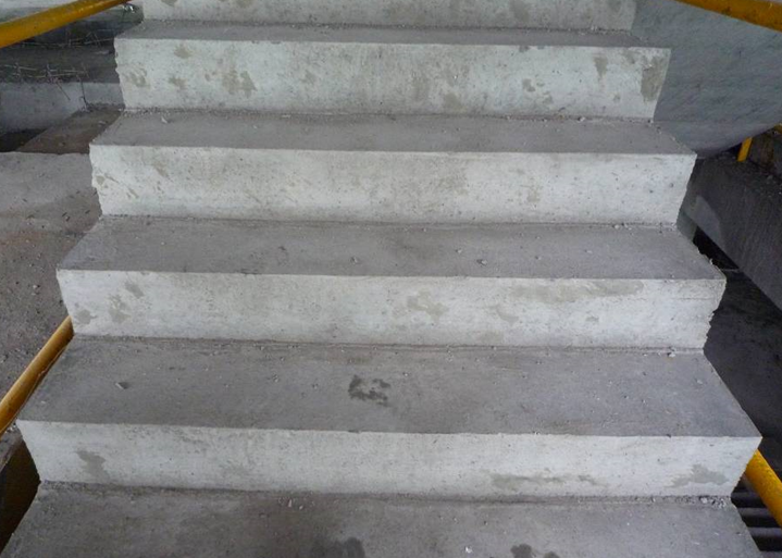 整体楼梯施工工艺资料下载-楼梯模板施工工艺讲义（图文并茂）
