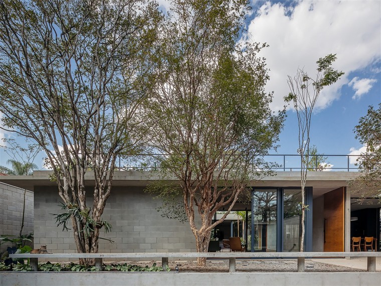 巴西Jabuticabeiras住宅