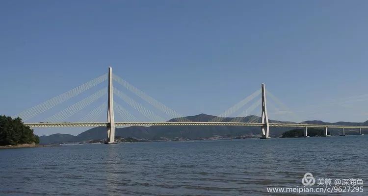 480m悬索桥图纸资料下载-韩国巨加大桥设计和施工简介