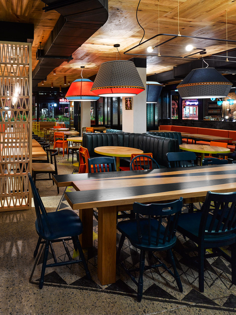 加拿大西街Nando’s 餐厅皇后店-10-nandos-queen-west-by-designagency