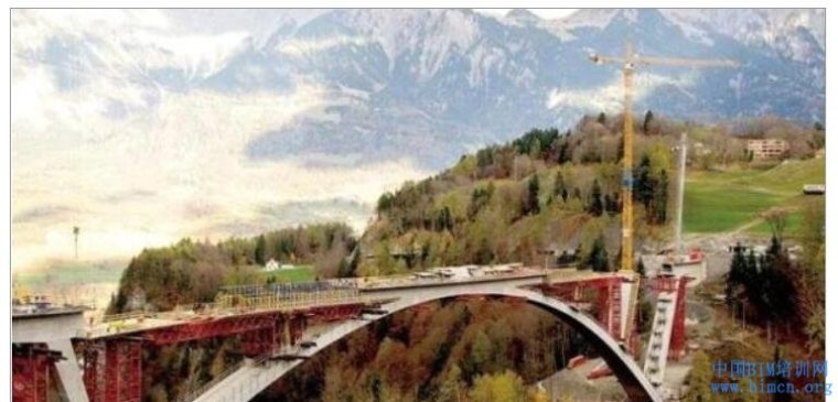 桥BIM培训资料下载-在阿尔卑斯山脉用BIM技术建一座桥