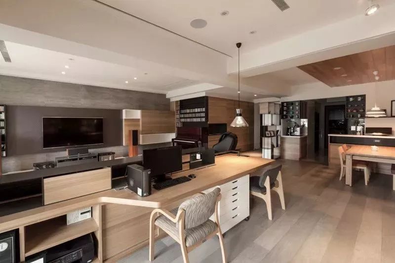 [分享]客厅有横梁,这样装,漂亮!