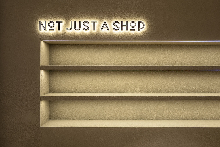 深圳Not Just A Shop诚品生活店-28-not-just-a-shop-at-eslite-spectrum-by-yatofu-creatives