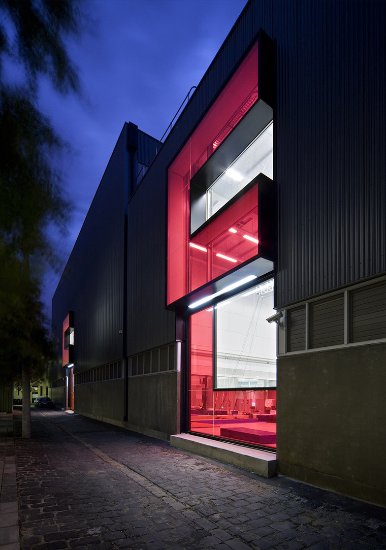 墨尔本国家马戏艺术学院扩建-006-national-institute-of-circus-arts-by-cox-architecture