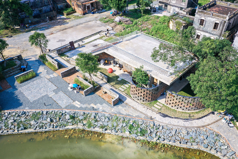 广东开平塘口镇祖宅村景观-013-public-toilet-in-zuzhai-village-china-by-cns