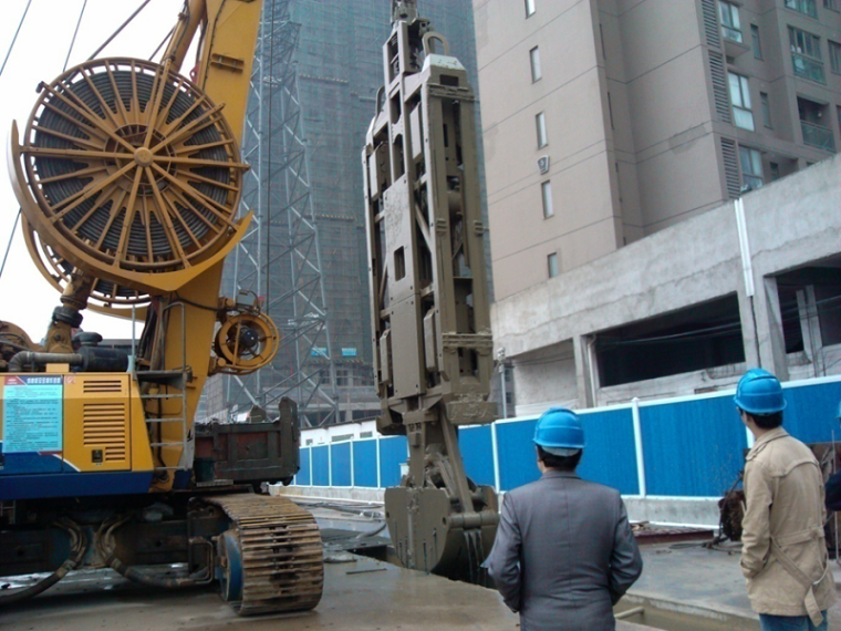 地铁车站土方开挖cad资料下载-地铁车站施工培训讲义PPT（图文并茂）