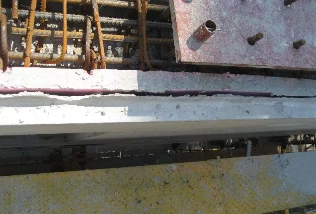 装配式高层住宅操作流程培训讲义PPT-58裂缝问题在构件出厂前及时修复
