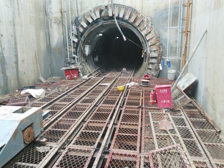 工人的施工工效资料下载-[QC]提高电力盾构隧道掘进施工效率