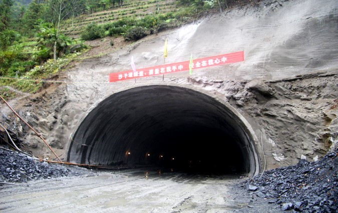 地下建筑课程资料下载-地下建筑隧道结构计算模型简化方法