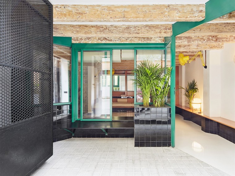 西班牙Raval Hideaway住宅