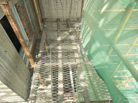施工楼梯脚手架搭设方案资料下载-建筑工程现场脚手架工程施工方案