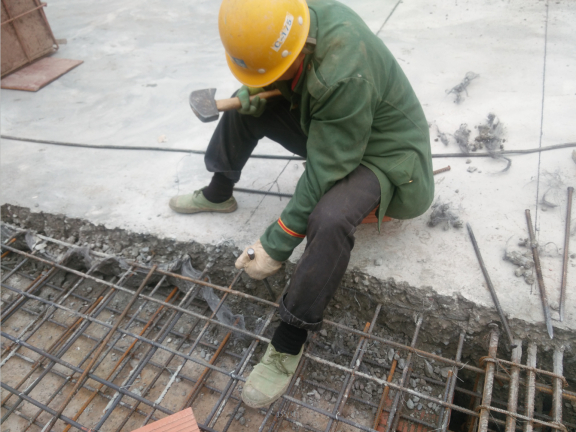 安置房混凝土工程施工技术交底