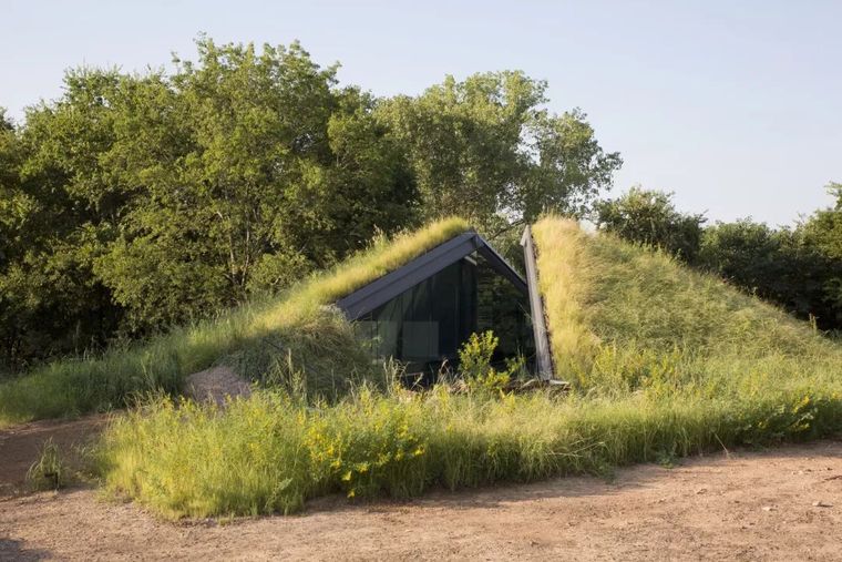 科幻建筑设计资料下载-美国边缘小屋建筑设计 | Bercy Chen工作室