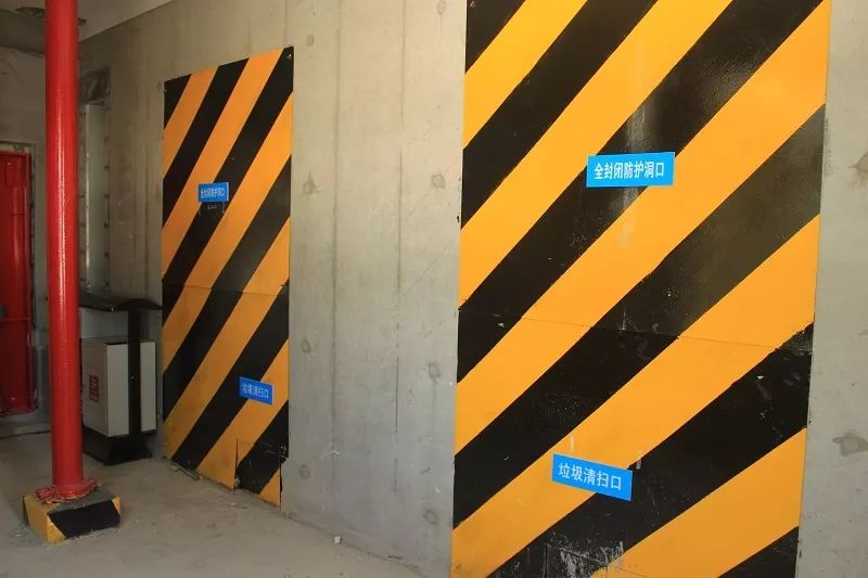 电梯防护板施工效果图图片