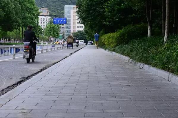 人行道路桥工程图纸资料下载-人行道改造工程图纸清单招标文件