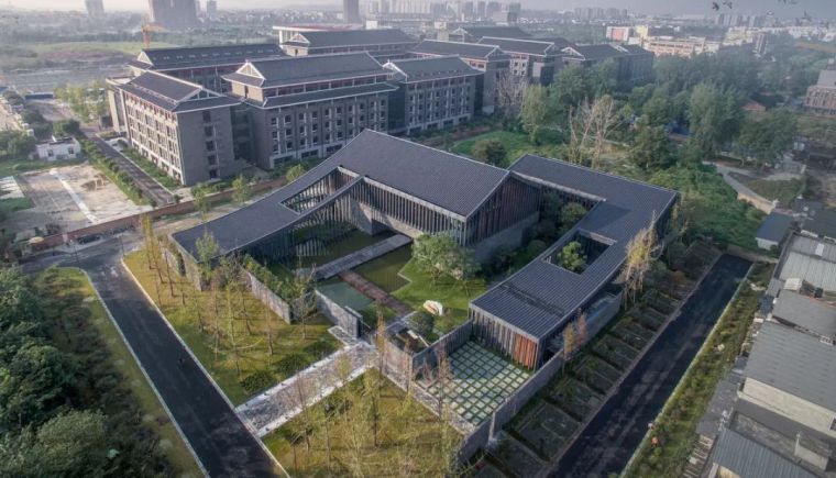 3层中式建筑资料下载-成都四川大学喜马拉雅文化及宗教研究中心