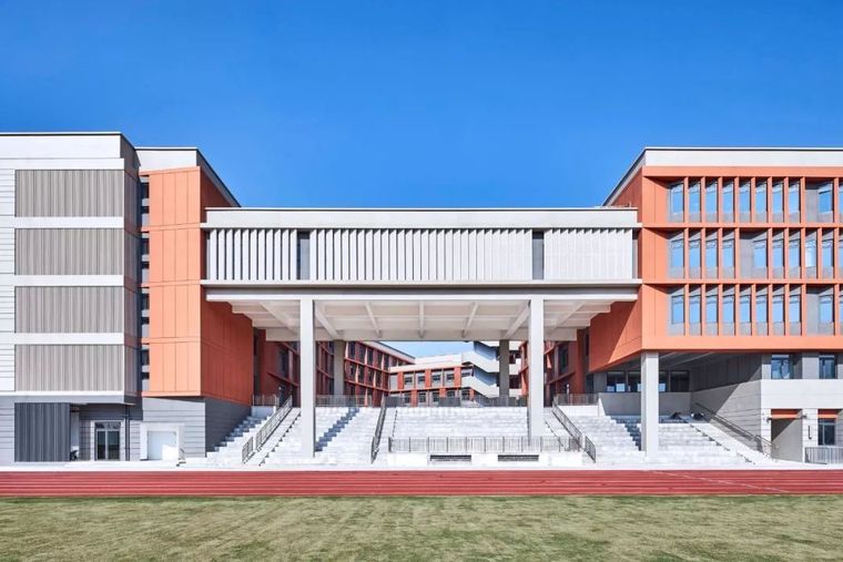 打破常规,中小学的设计充满韵律感-同济大学建筑设计研究院(集团)有限