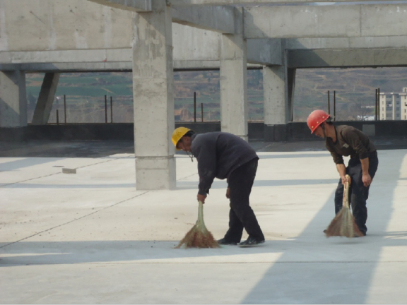 房建工程穿插施工资料下载-房建工程屋面工程策划施工方案