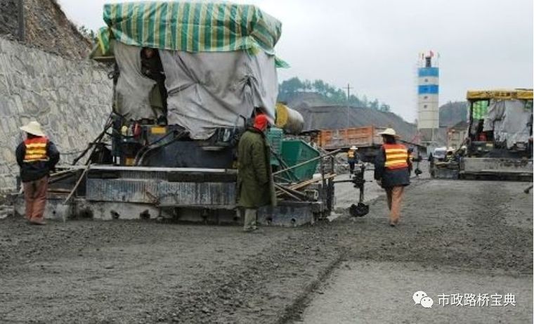 四块板市政道路资料下载-全过程图文解析市政道路稳定层施工